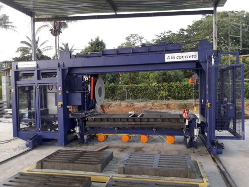 Máquina en trabajo de campo