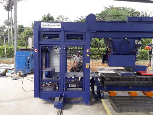 Máquina en trabajo de campo